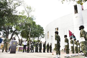 “LA DEMOCRACIA ES EL BIEN PRECIADO QUE DEBEMOS DEFENDER ENTRE TODOS”, ALCALDE JAIRO YÁÑEZ