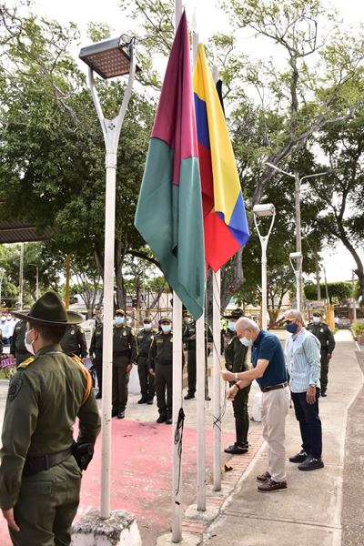 “LA DEMOCRACIA ES EL BIEN PRECIADO QUE DEBEMOS DEFENDER ENTRE TODOS”, ALCALDE JAIRO YÁÑEZ