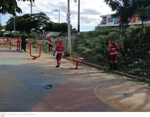 ALCALDÍA RECUPERA EL PARQUE DE ANTONIA SANTOS ALCALDÍA RECUPERA EL PARQUE DE ANTONIA SANTOS