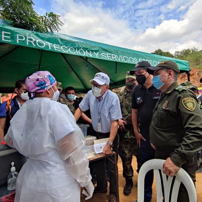LOS HABITANTES DE LA COMUNA 10 SE BENEFICIARON CON LA OFERTA SOCIAL QUE LLEVÓ LA ALCALDÍA DE CÚCUTA LOS HABITANTES DE LA COMUNA 10 SE BENEFICIARON CON LA OFERTA SOCIAL QUE LLEVÓ LA ALCALDÍA DE CÚCUTA